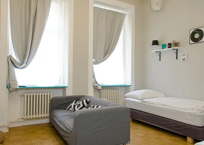 Hotel City